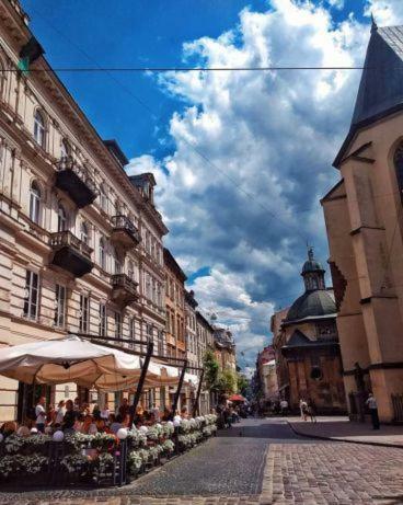 Apartments Galitskaya Street Lemberg Exterior foto
